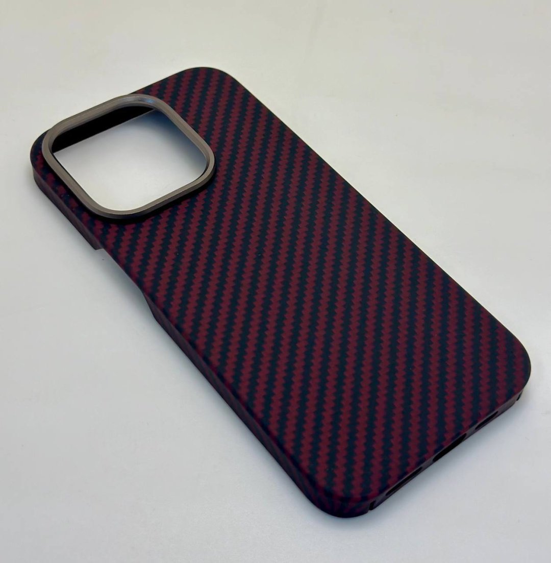 Чехол для Apple iPhone 15 Pro красный - ForteMarket Чехол для Apple iPhone 15 Pro красный купить,2570
