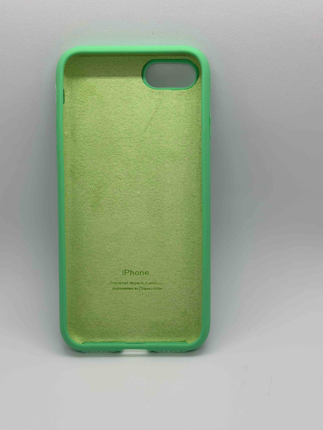 Чехол для Apple iPhone 7, iPhone 8, iPhone SE (2020) зеленый купить,550