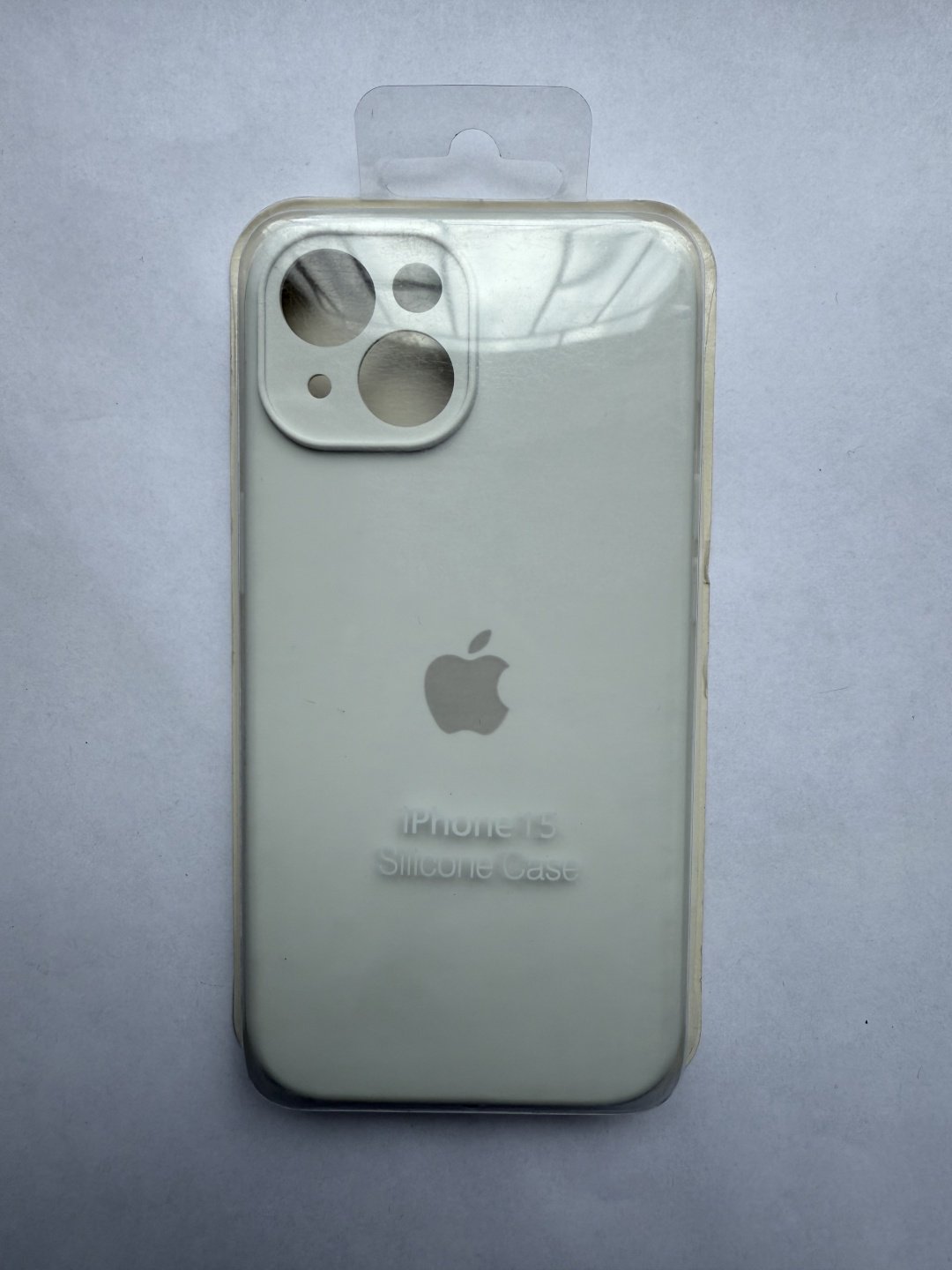 Чехол для Apple iPhone 15 белый - ForteMarket Чехол для Apple iPhone 15 белый купить,982