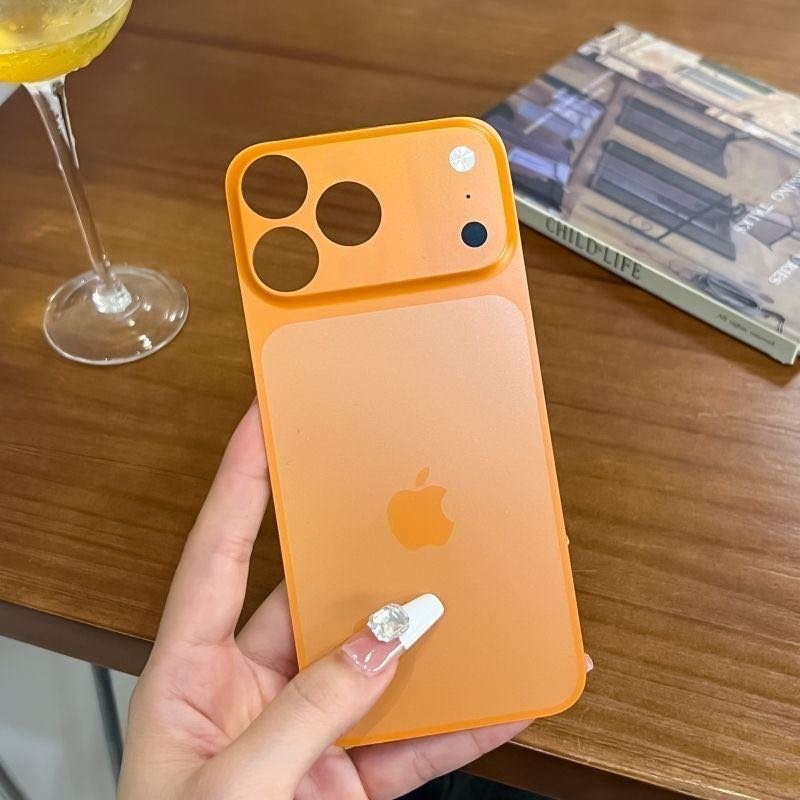 Чехол для Apple iPhone 15 Pro оранжевый купить,1500