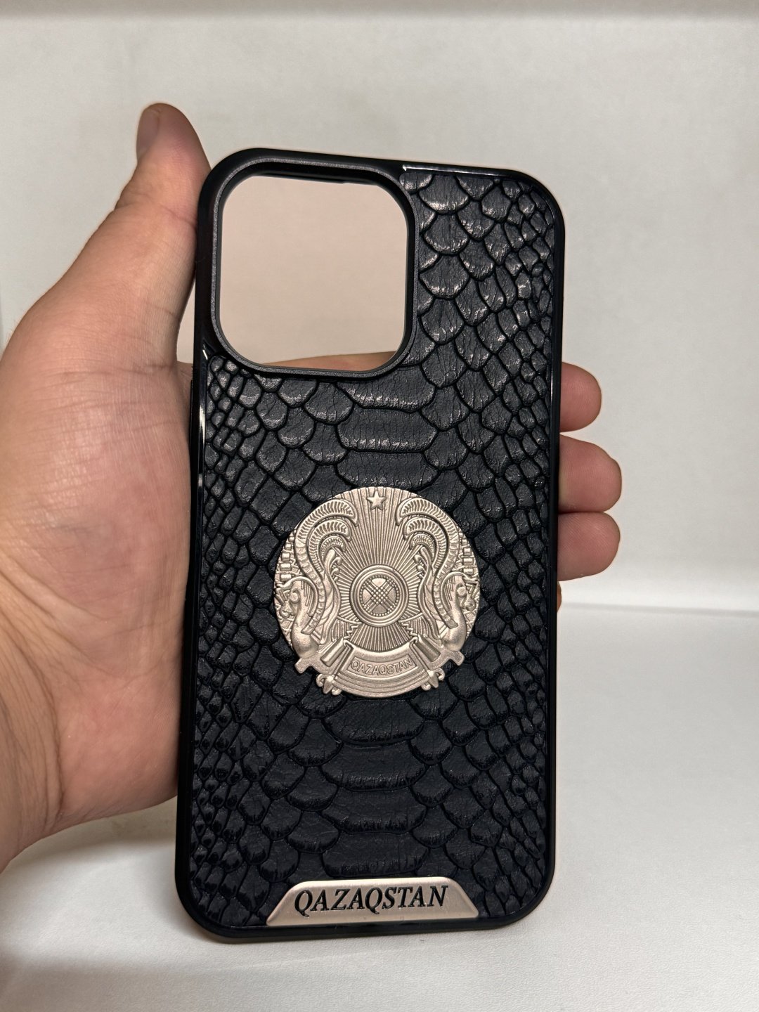 Чехол для Apple iPhone 13, iPhone 14 черный купить,1722