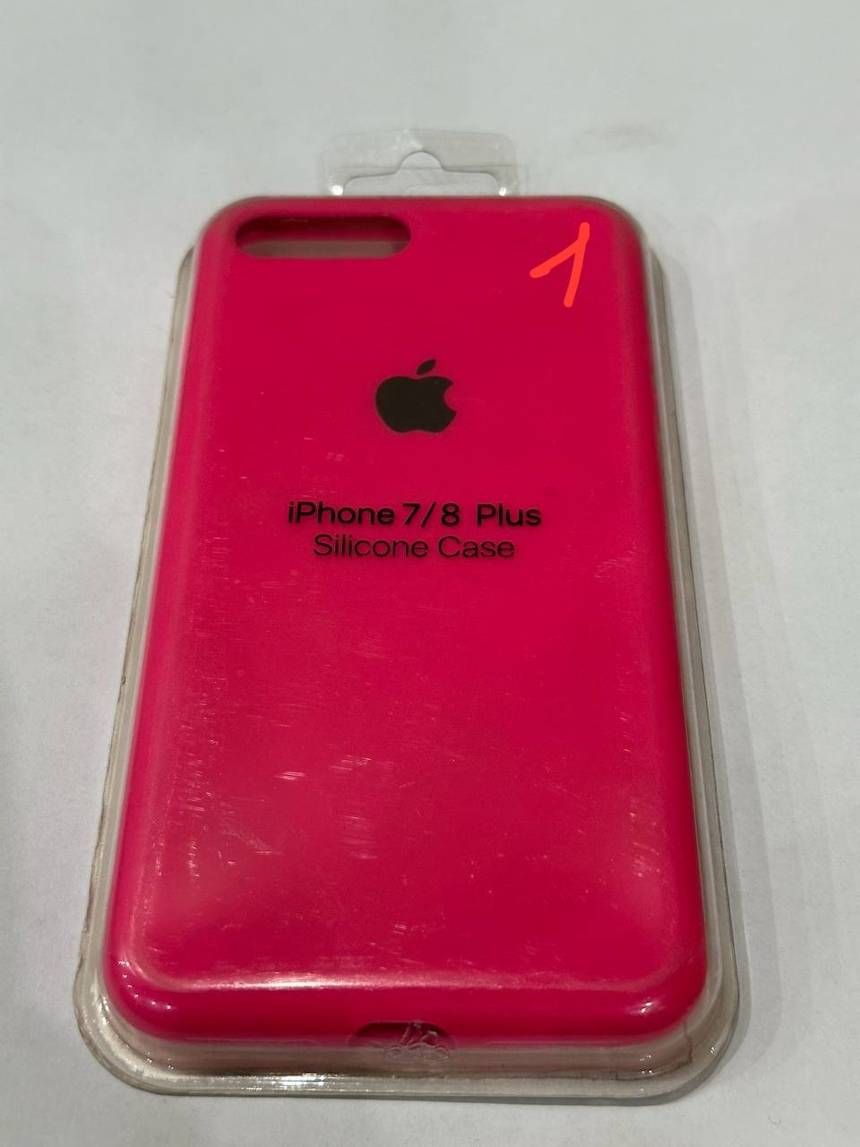 Чехол для Apple iPhone 8 красный купить,550