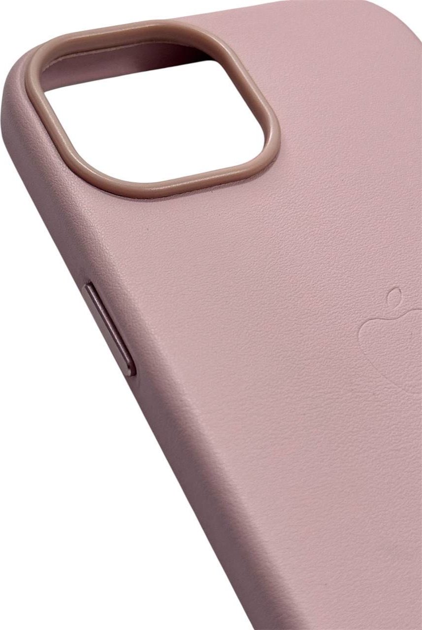 Чехол для Apple iPhone 15 Pro розовый купить,2450