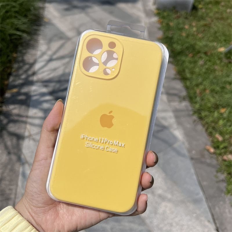 Чехол для Apple iPhone 13 Pro Max желтый купить,999