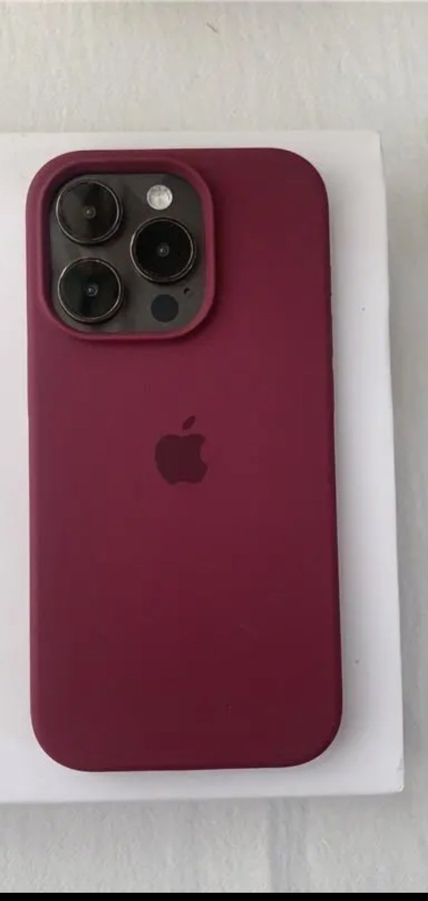 Чехол для Apple iPhone 15 Pro Max бордовый купить,943