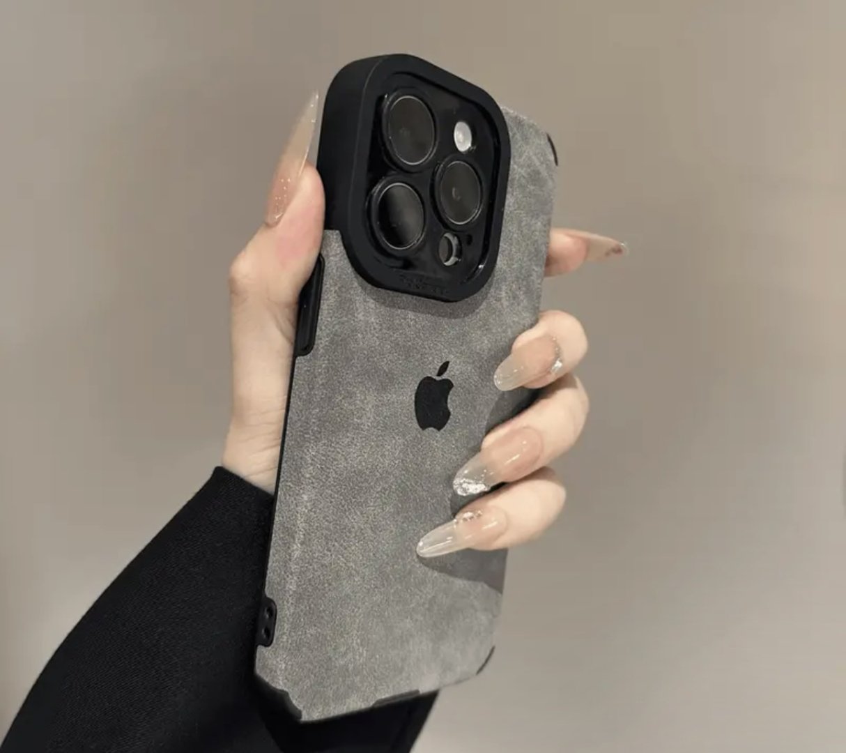 Чехол для Apple iPhone 15 Pro серый купить,999