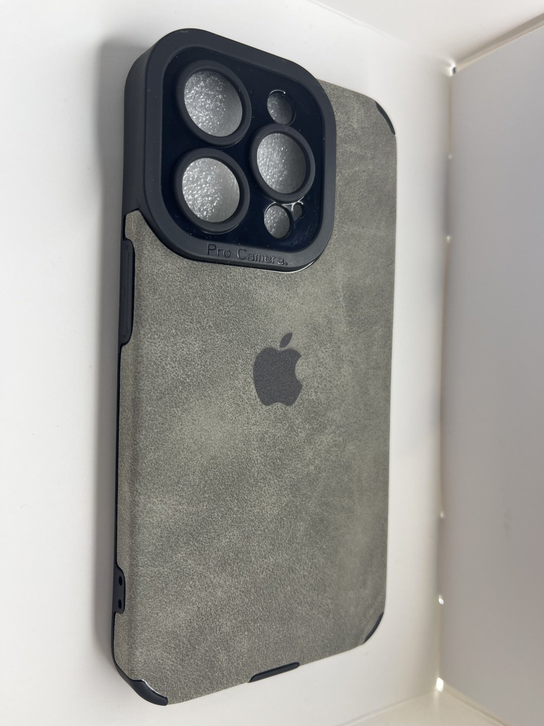 Чехол для Apple iPhone 15 Pro серый купить,570