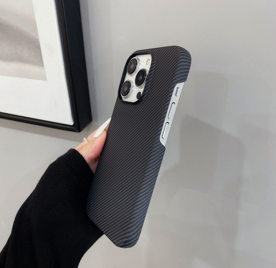 Чехол для Apple iPhone 15 Pro Max черный купить,2469
