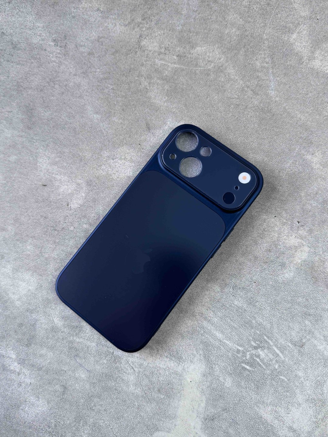 Чехол для Apple iPhone 15 синий купить,1500