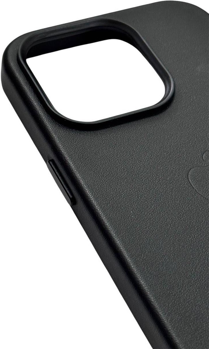 Чехол для Apple iPhone 15 черный купить,2450