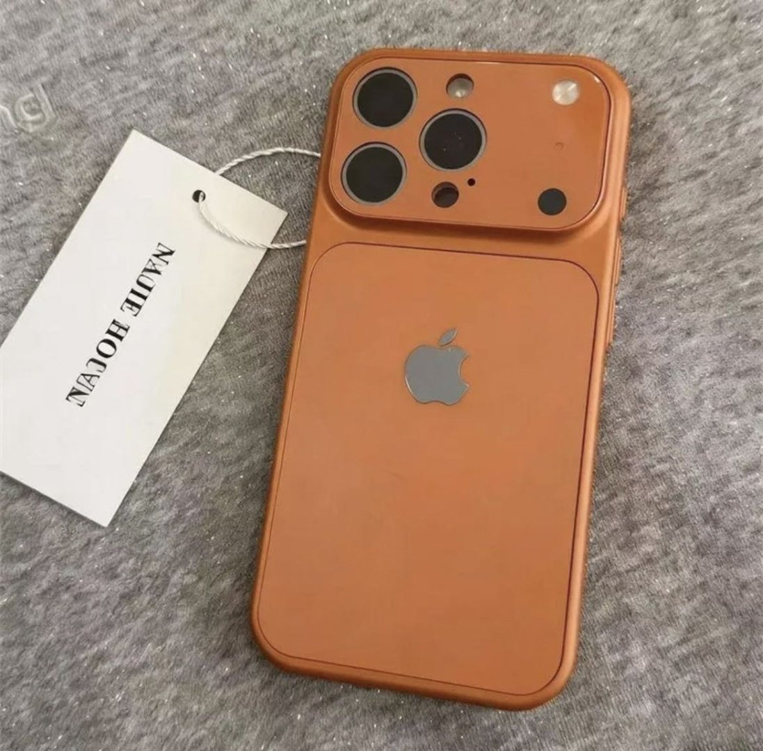 Чехол для Apple iPhone 15 Pro Max оранжевый