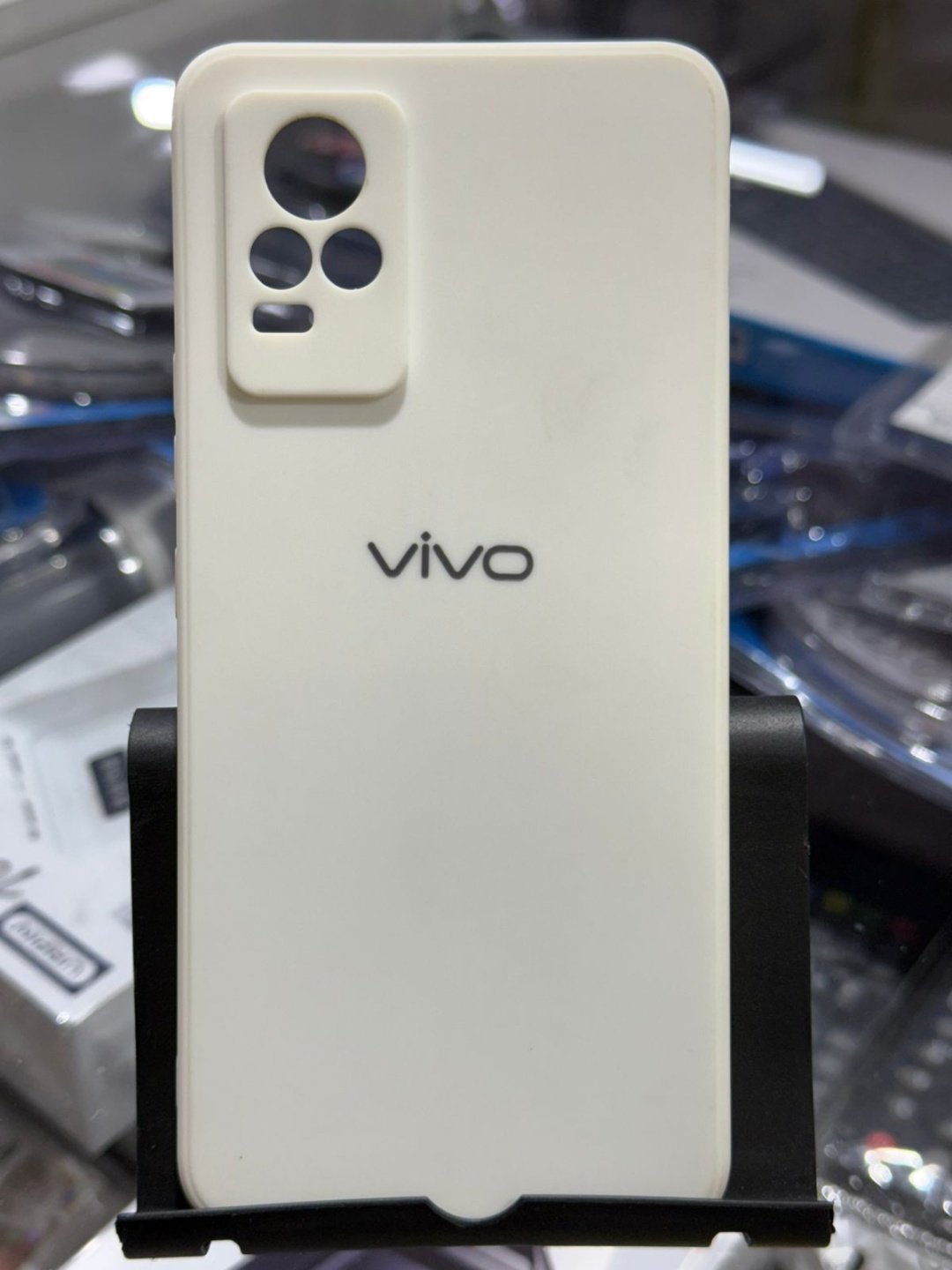 Чехол для Vivo V21E белый купить,999