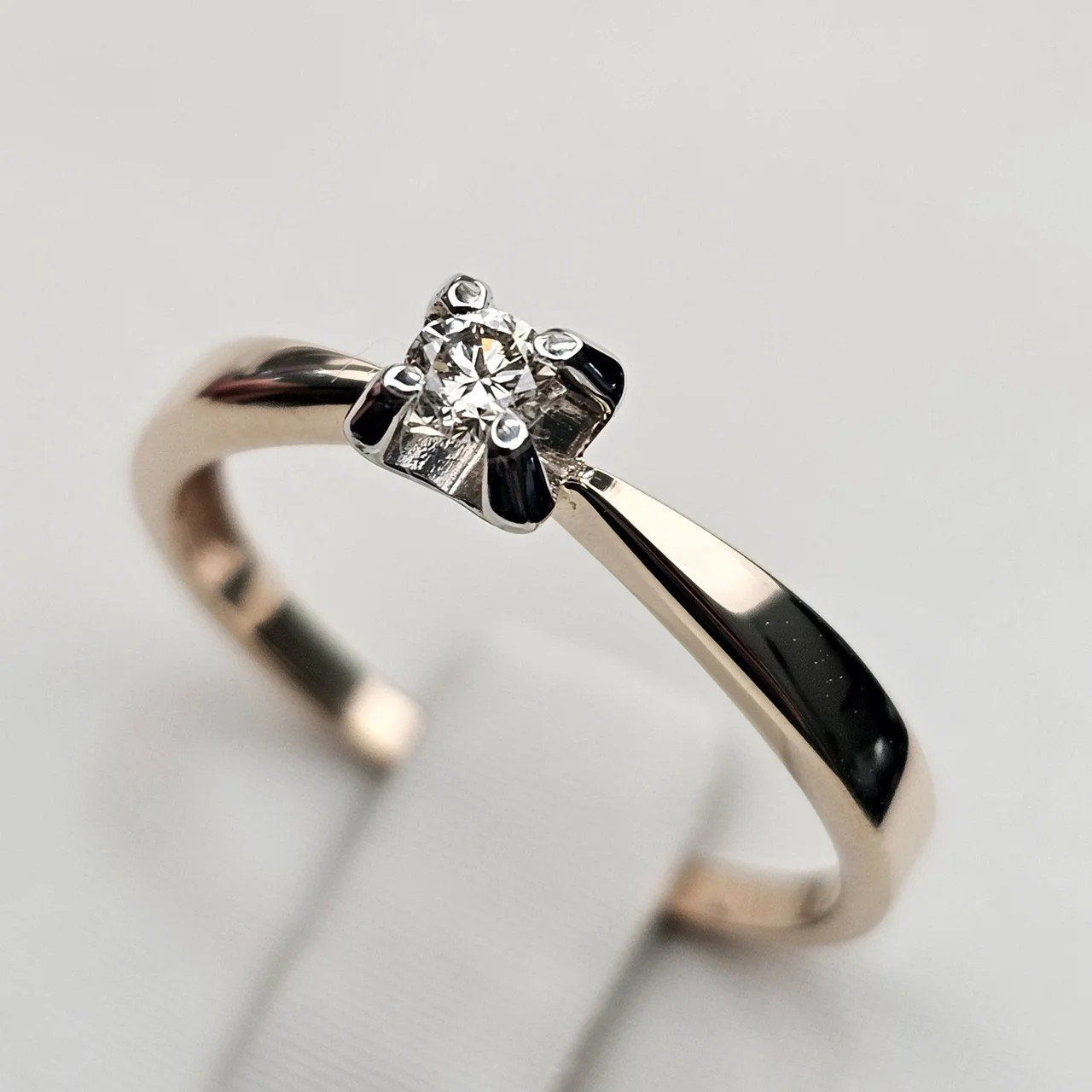 Кольцо Deimantas 111854980 17р 0,1ct. купить,NaN