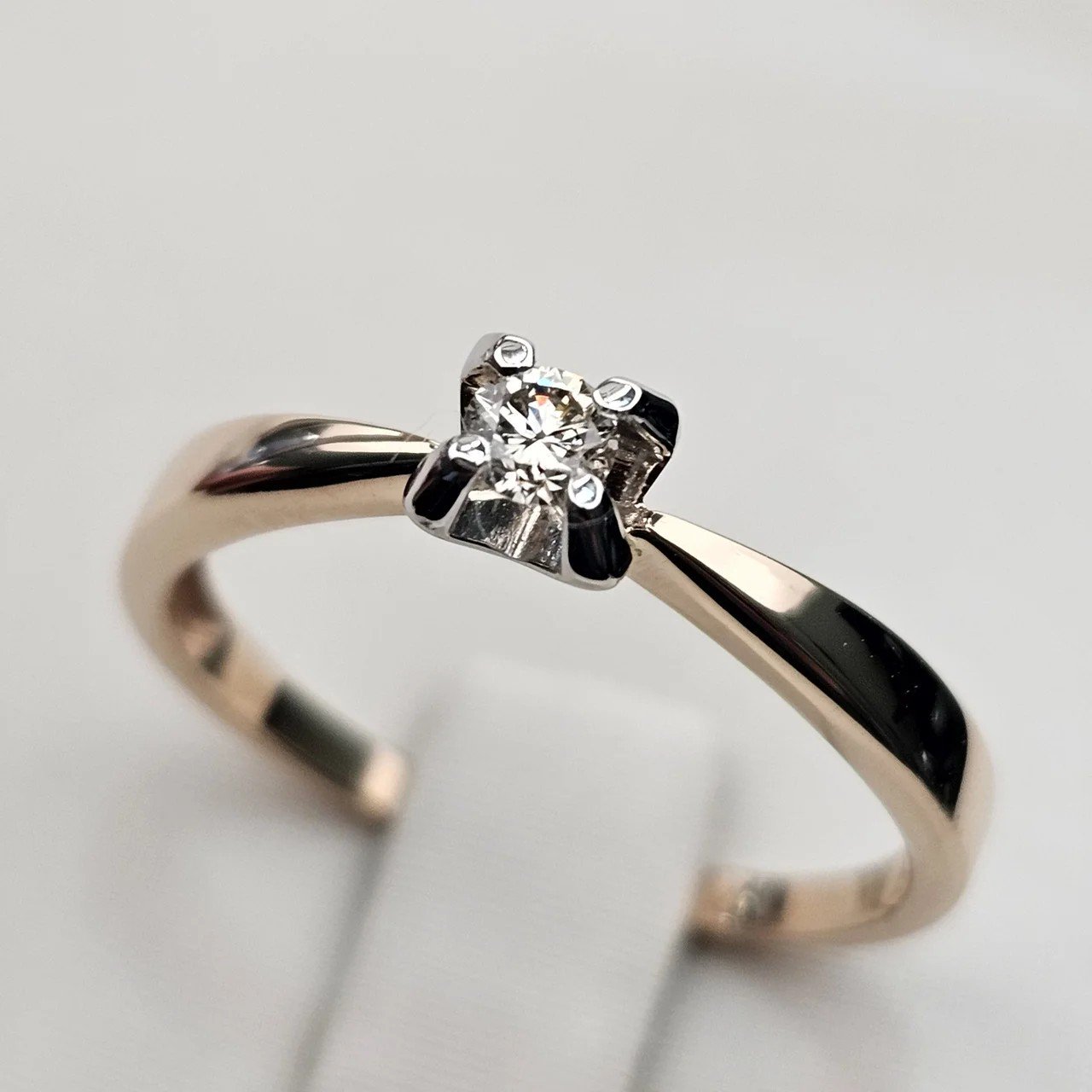 Кольцо Deimantas 111854980 17р 0,1ct. купить,NaN