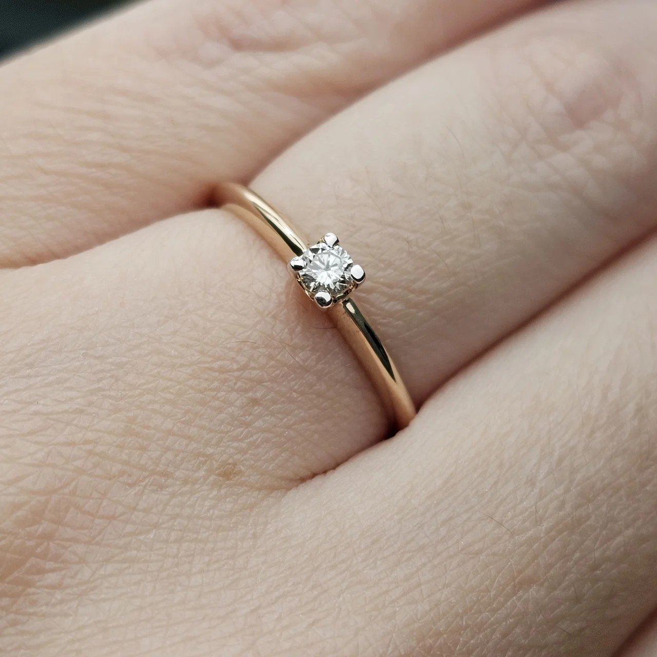 Кольцо Deimantas 111854933 17р 0,1ct. купить,NaN