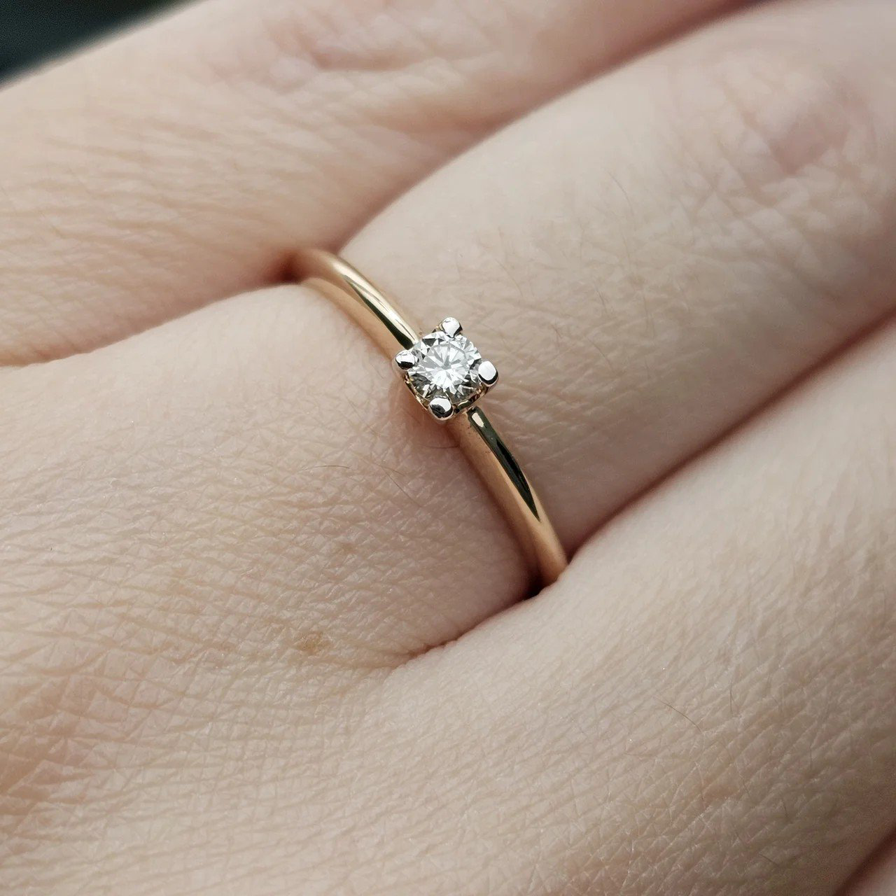 Кольцо Deimantas 111854933 17р 0,1ct. купить,NaN