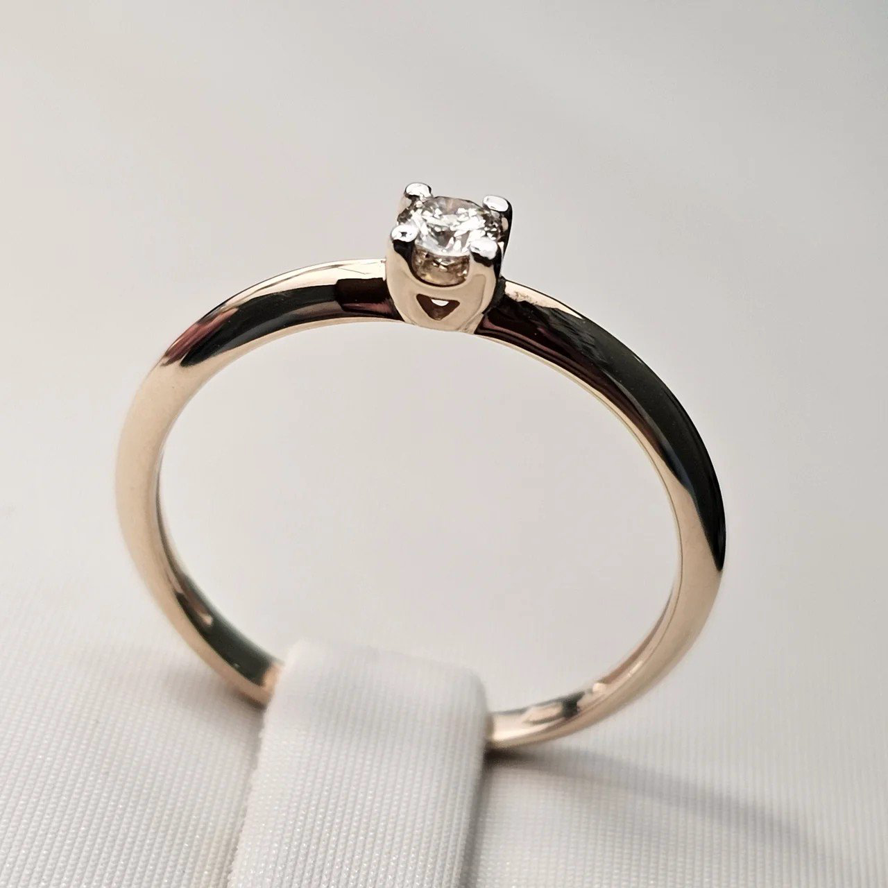 Кольцо Deimantas 111854933 17р 0,1ct. купить,NaN