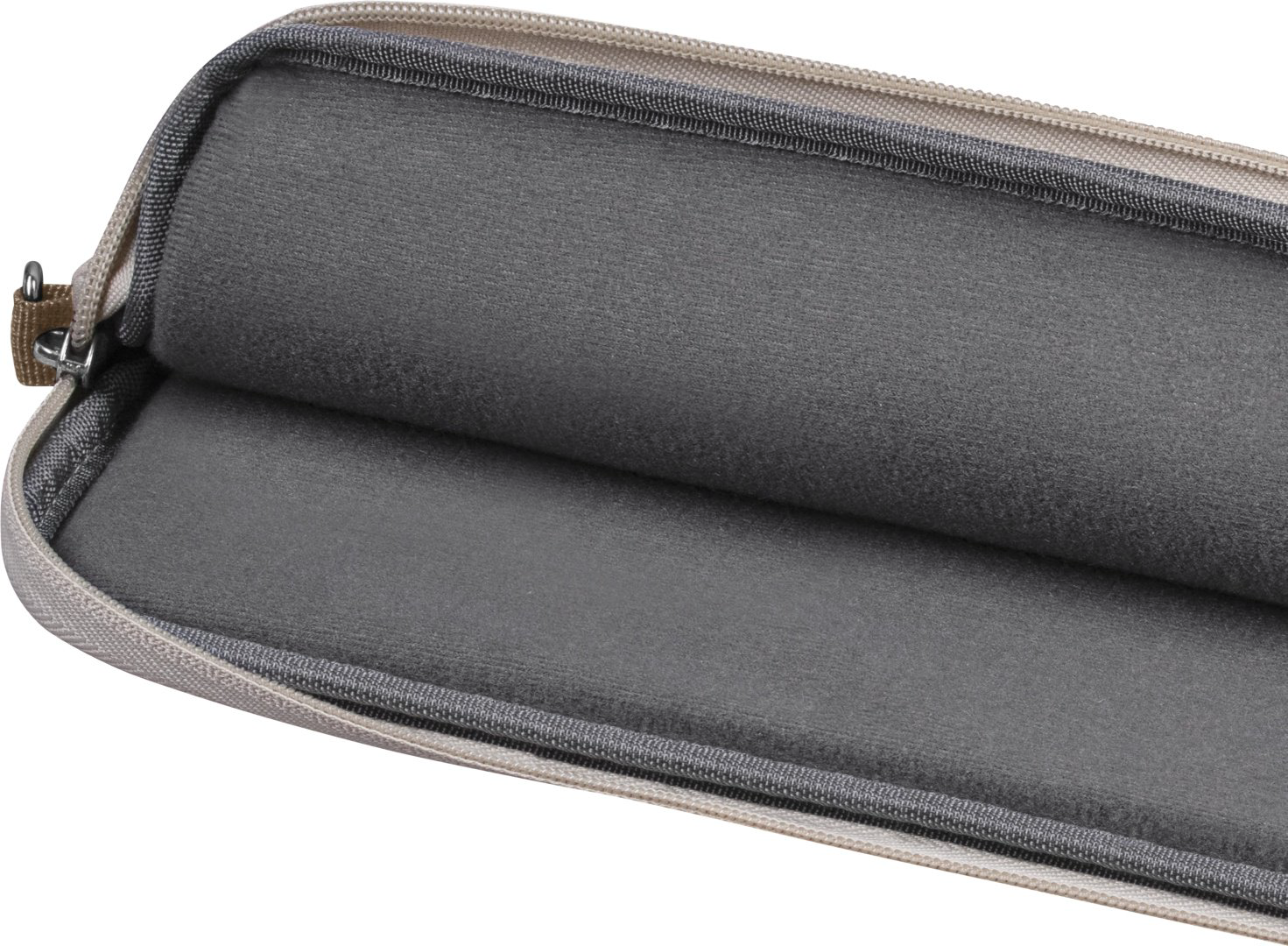 Сумка Defender 26126 до 15.6" бежевый купить,NaN