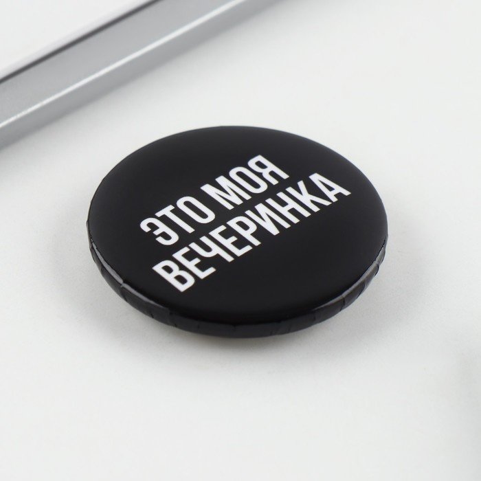 Брошь Micio металл, без вставок купить,NaN
