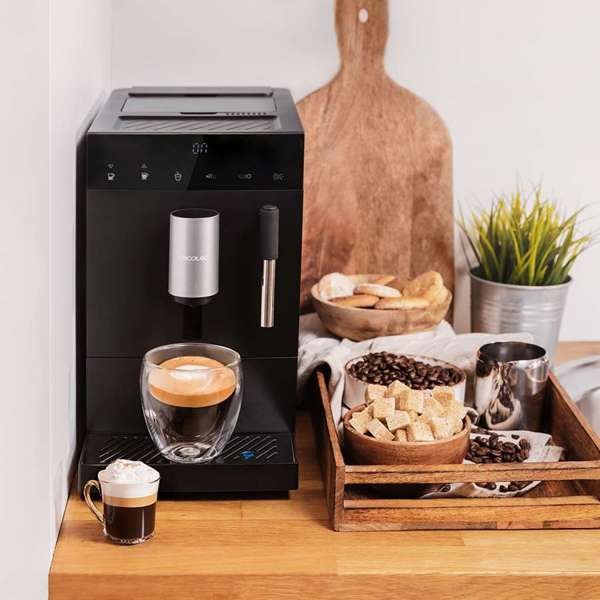 Кофемашина Cecotec Cremmaet Compact Steam черный