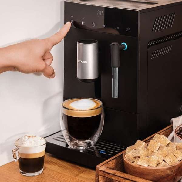 Кофемашина Cecotec Cremmaet Compact Steam черный