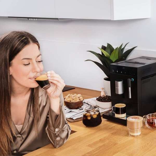 Кофемашина Cecotec Cremmaet Compact Steam черный