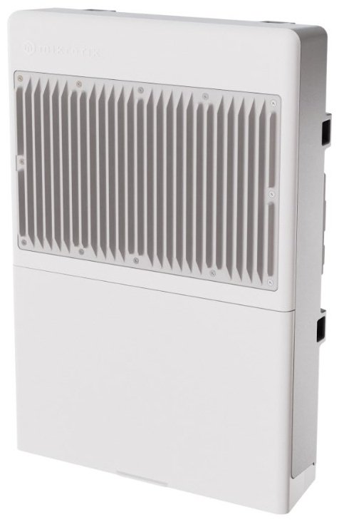 Коммутатор MikroTik CSS610-8P-2S+OUT