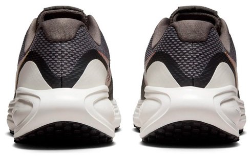 Кроссовки Nike Revolution 8 мультиколор
