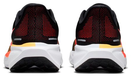Кроссовки Nike золотой, красный, черный купить,99900
