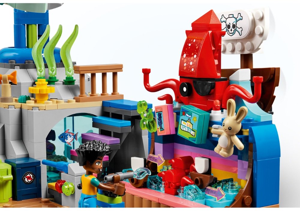 Конструктор LEGO Пляжный парк развлечений 41737, деталей 1348 шт купить,NaN