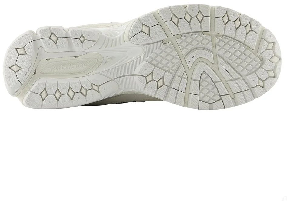 Кроссовки New Balance 2002 мультиколор купить,134900