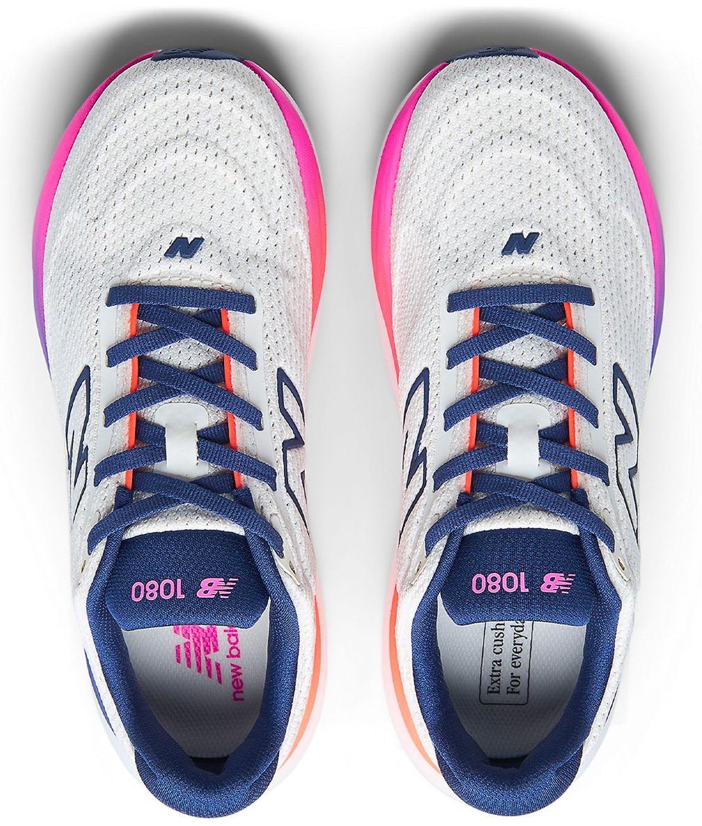 Кроссовки New Balance 1080 белый купить,146900