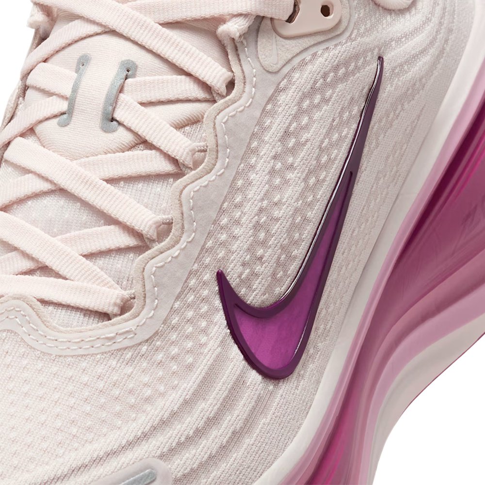 Кроссовки Nike Vomero plus бежевый, сиреневый