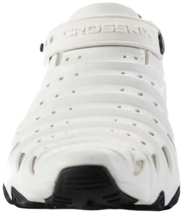 Кроссовки Crosskix 2.0 Closed Toe Water белый купить,NaN
