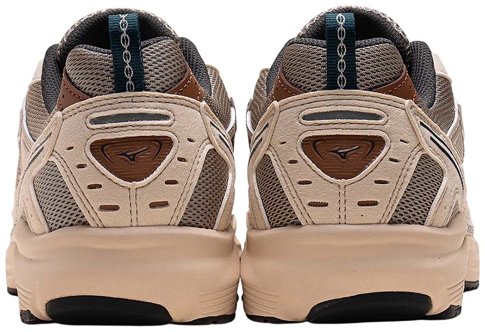 Кроссовки Mizuno Mxr бежевый купить,69900