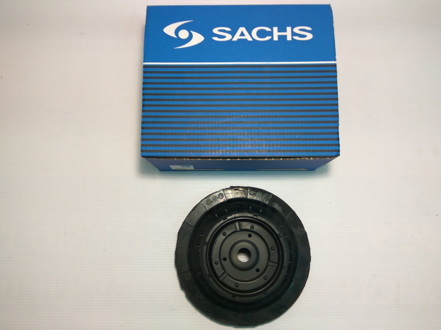 SACHS опора амортизатора 802337