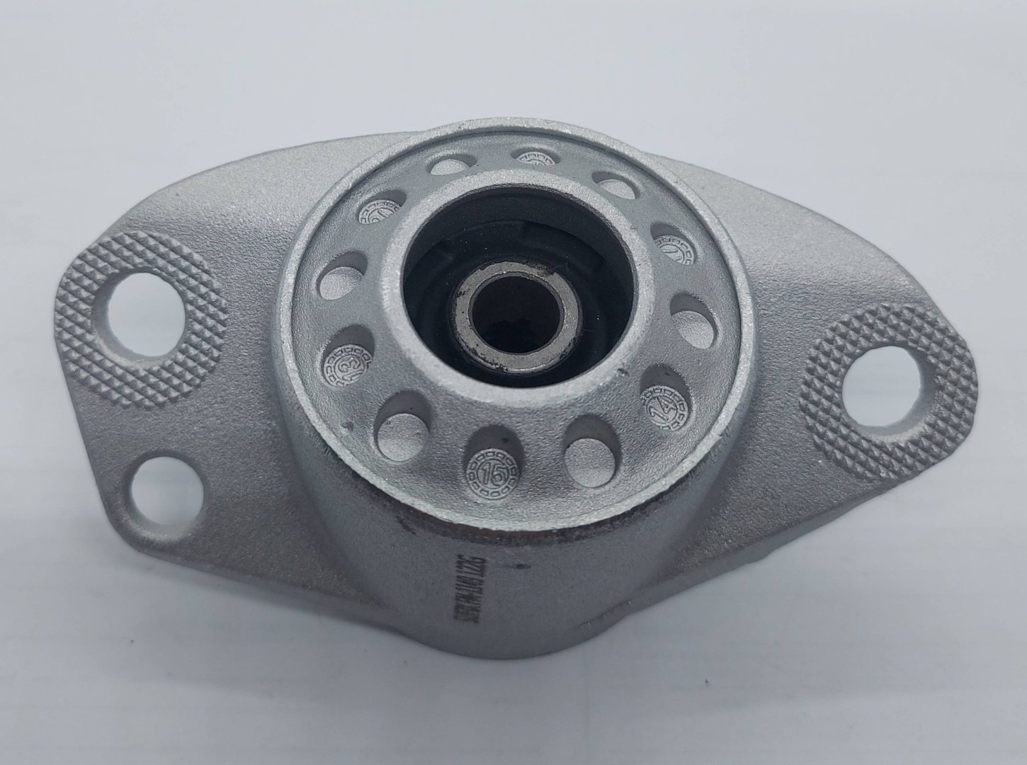 Sufix опора амортизатора FM-1149
