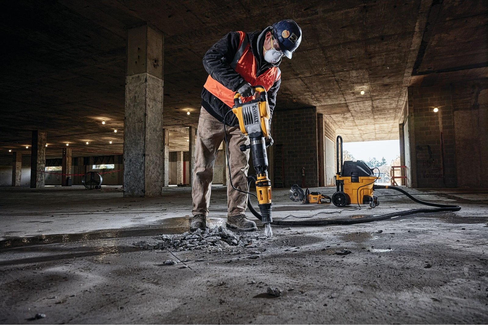 Отбойный молоток DeWALT D25951K-QS SDS-Max купить,0