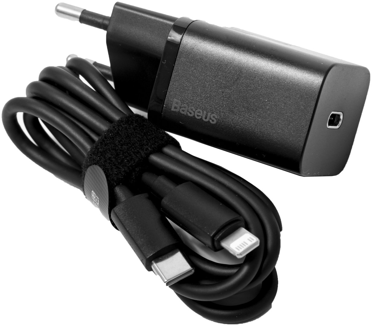 Зарядное устройство Baseus Super Si Quick Charger 1C 20W TZCCSUP-B01 черный купить,NaN