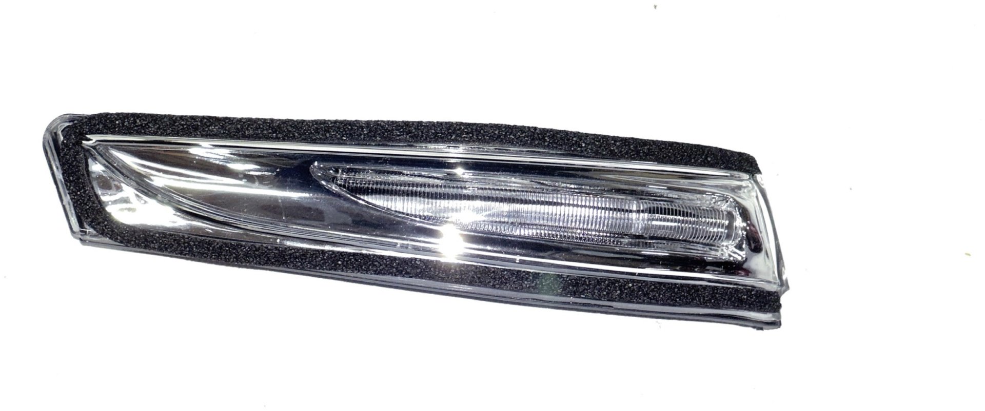 Повторитель поворота JORDEN JH02ACT11013LEDR правое для Hyundai Accent 2010-2017