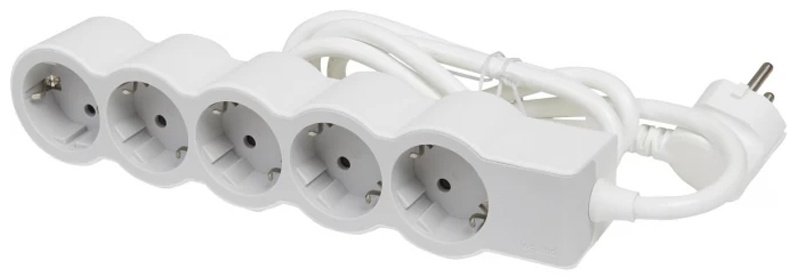 Удлинитель Legrand сандарт 694571 5x2К+З 5м 5 м