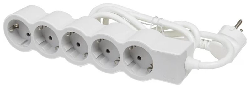 Удлинитель Legrand сандарт 694571 5x2К+З 5м 5 м