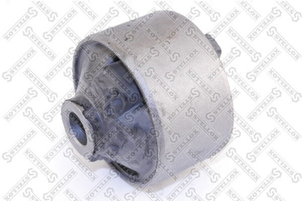 Stellox сайлентблок рычага подвески 87-17013-SX купить,3244