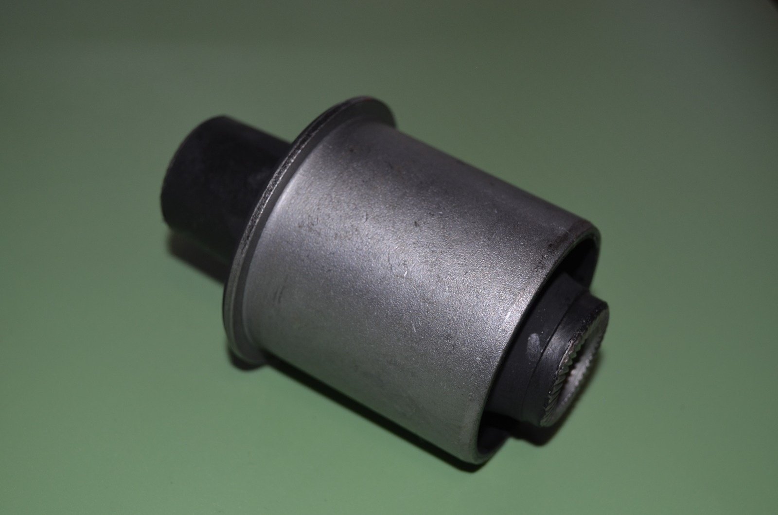 Stellox сайлентблок рычага подвески 77-01104-SX купить,5889