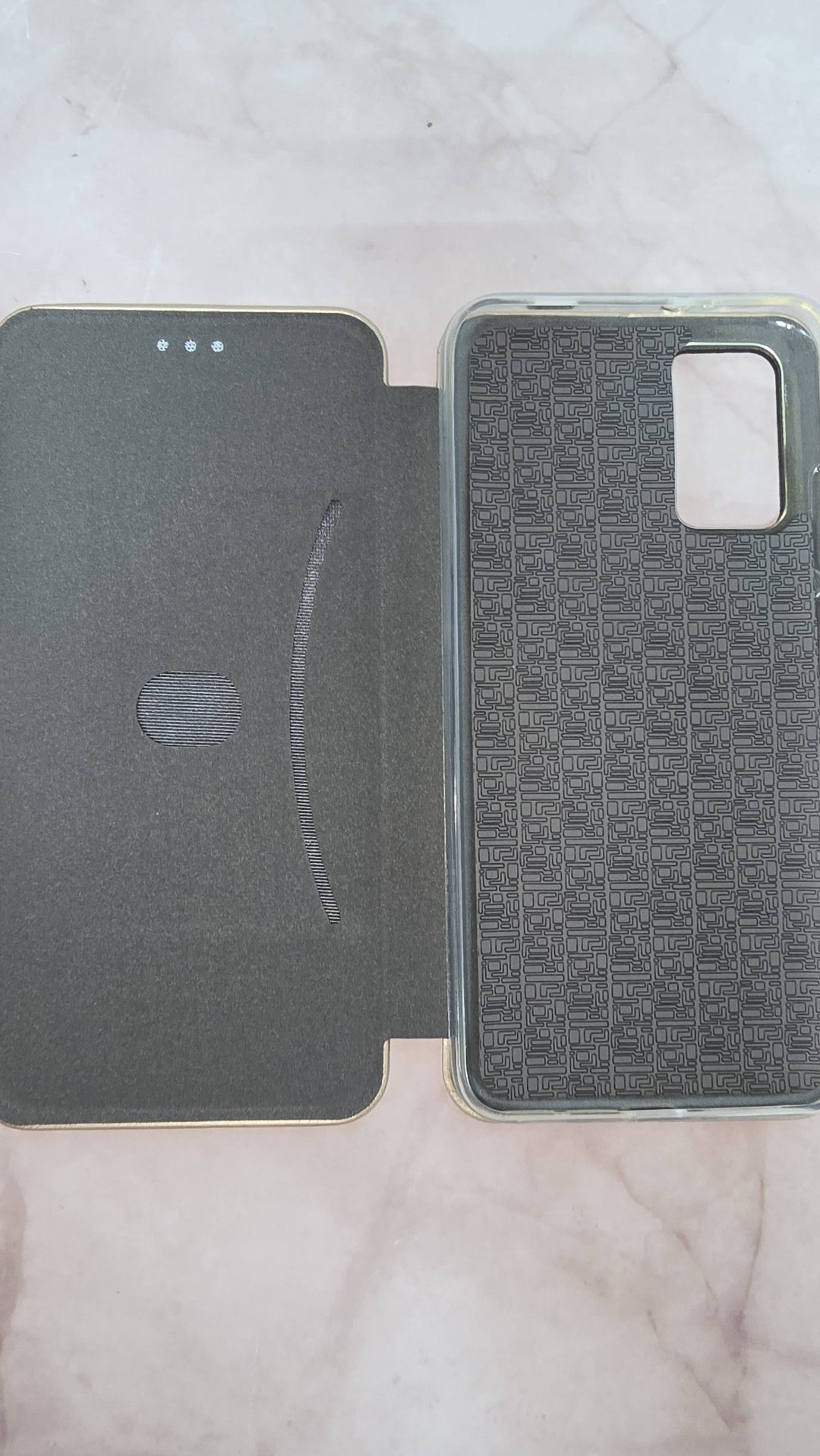 Чехол для Xiaomi Redmi 9T золотой купить,900