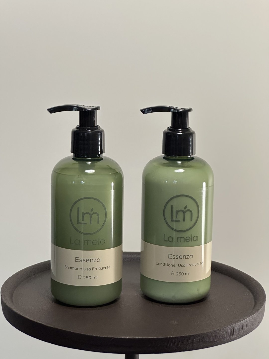 Шампунь La mela Essenza 250 мл - ForteMarket Шампунь La mela Essenza 250 мл купить,11050