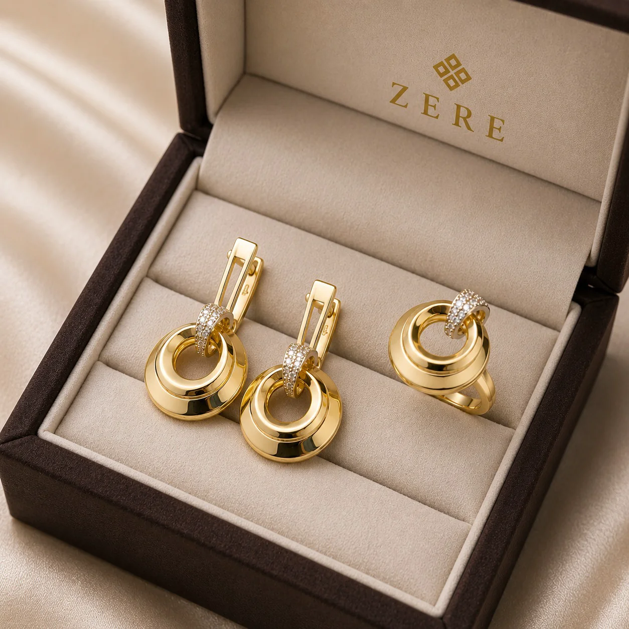 Комплект украшений  Zere элегантность ZR240611 золото 18.5р 11г купить,928000