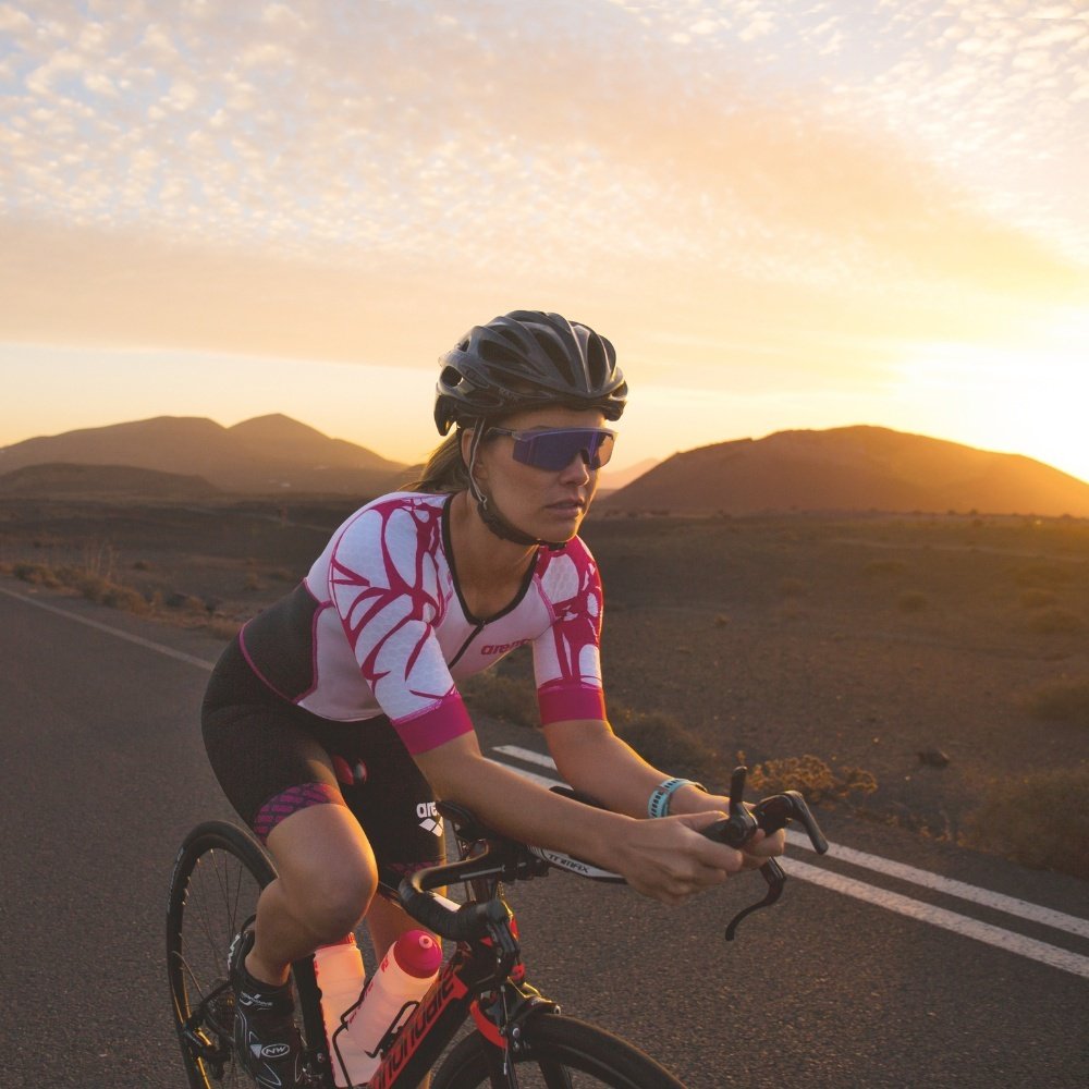 ARENA Trisuit Aero 2A952 1.8 мм белый S купить,79900