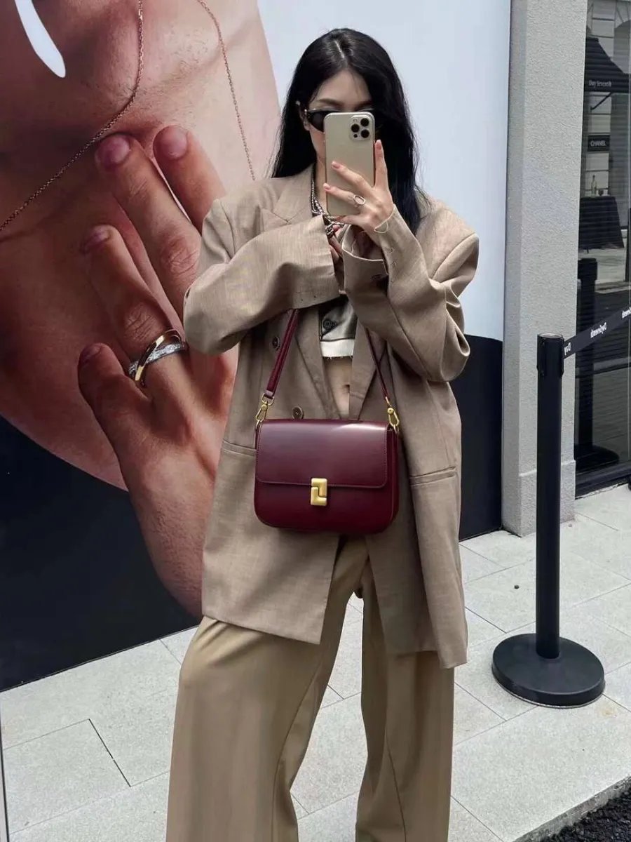 Сумка багет Supis bags натуральная кожа красный купить,NaN
