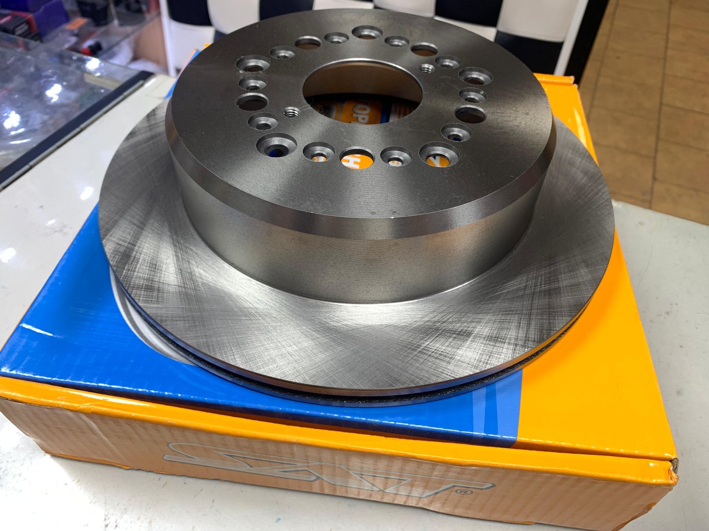Диски SAT задние ST-42431-30150 купить,13520